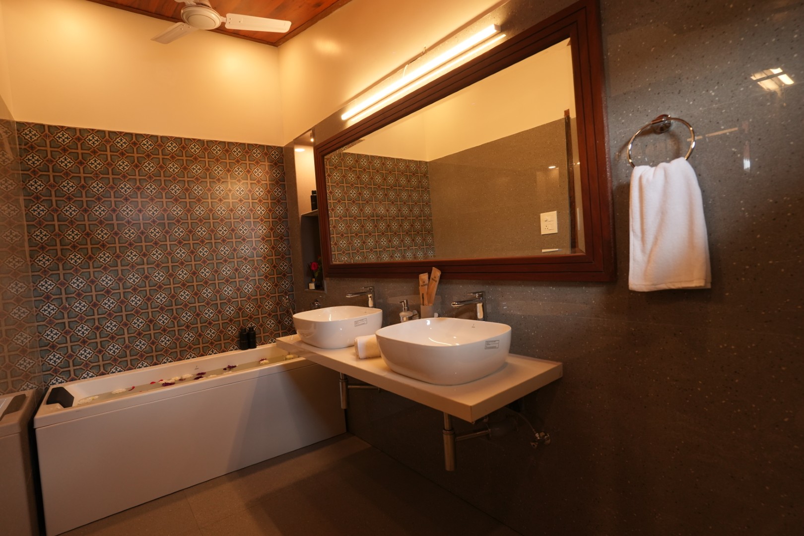 Additional photos image 17