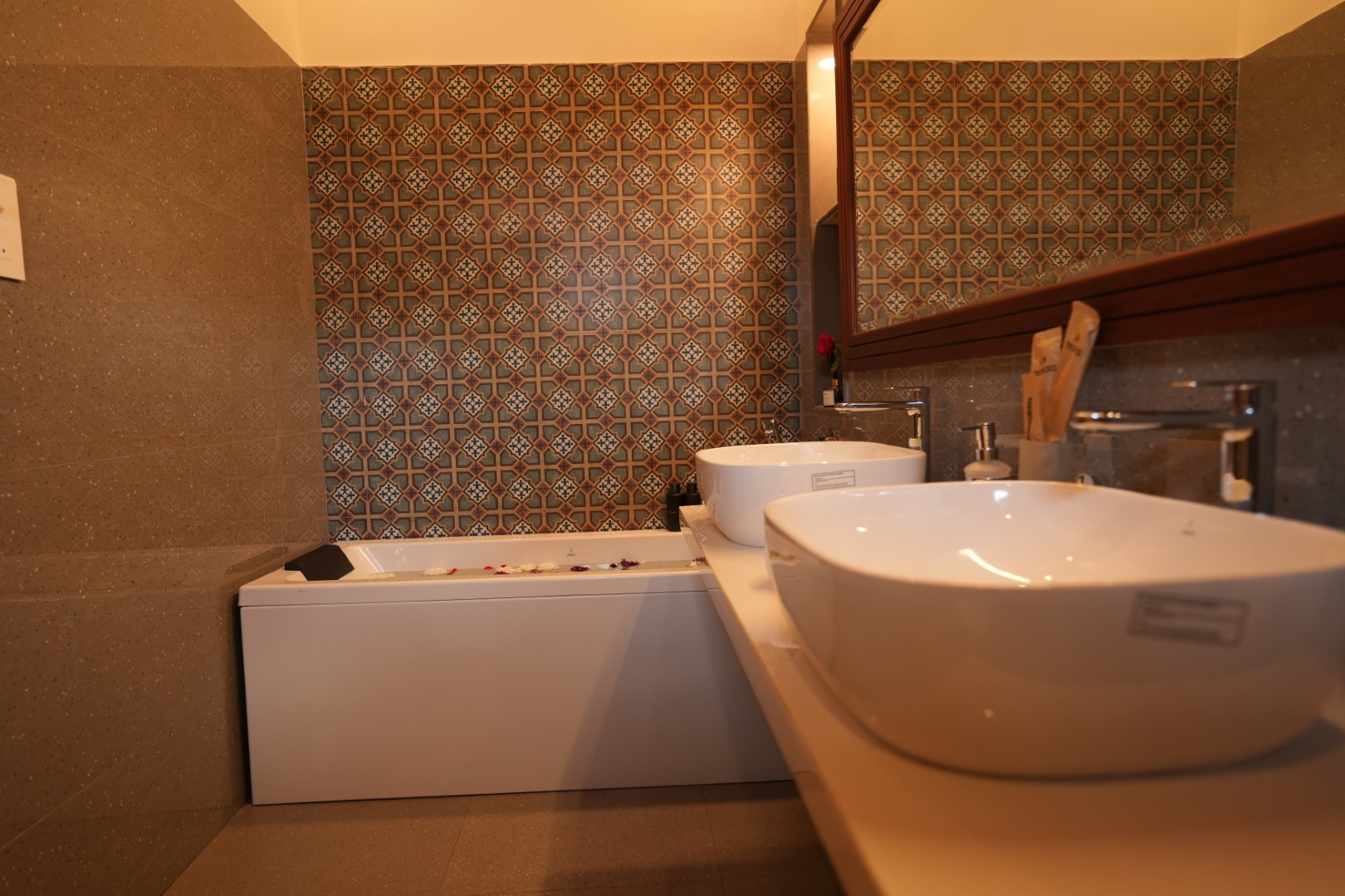 Additional photos image 19