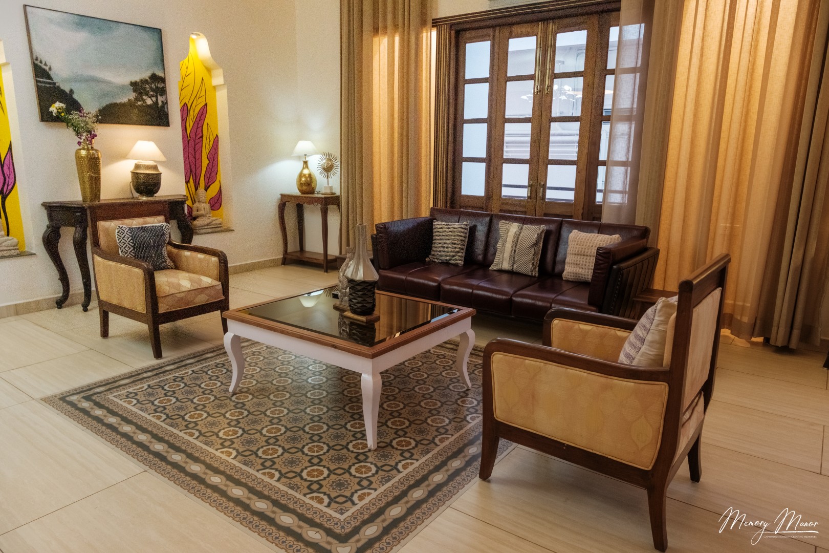 MogVilla living room