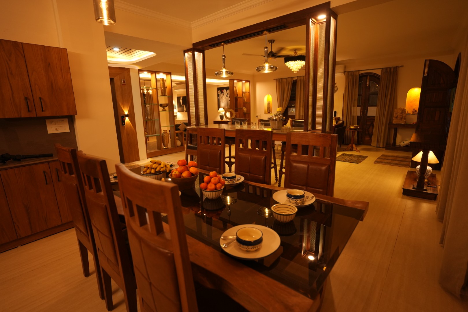 Living room image 15