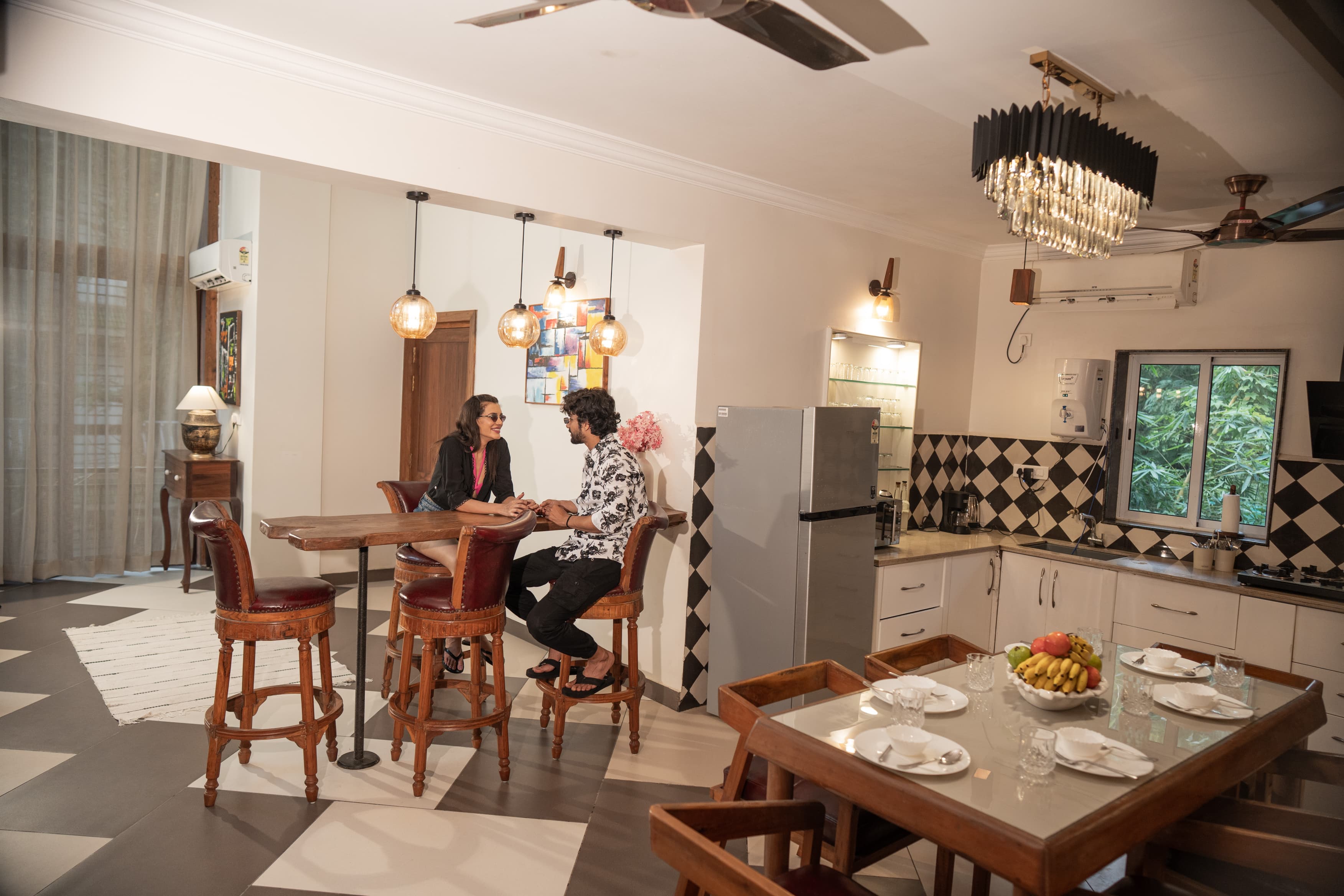 Living Room image 24